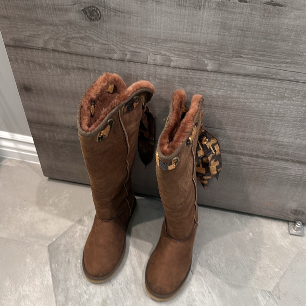 AUSTRALIA LOVE COLLECTIVE (aka Australia Luxe Collective)- Brown Boots, Sz US-8